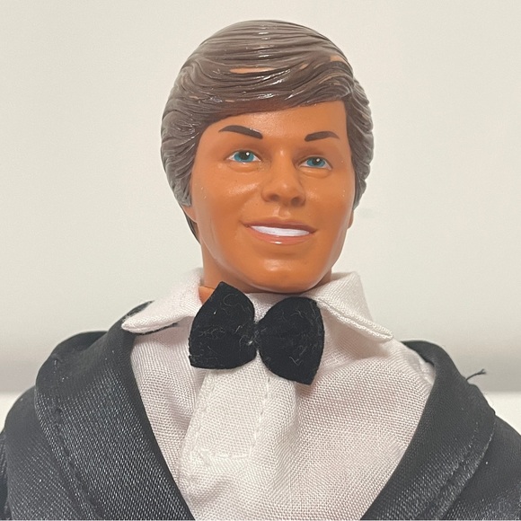 Vintage Ken Doll 1968 Body, 1983 Head Brown Hair Blue Eyes Blue Tuxedo Prom Date - Picture 5 of 14